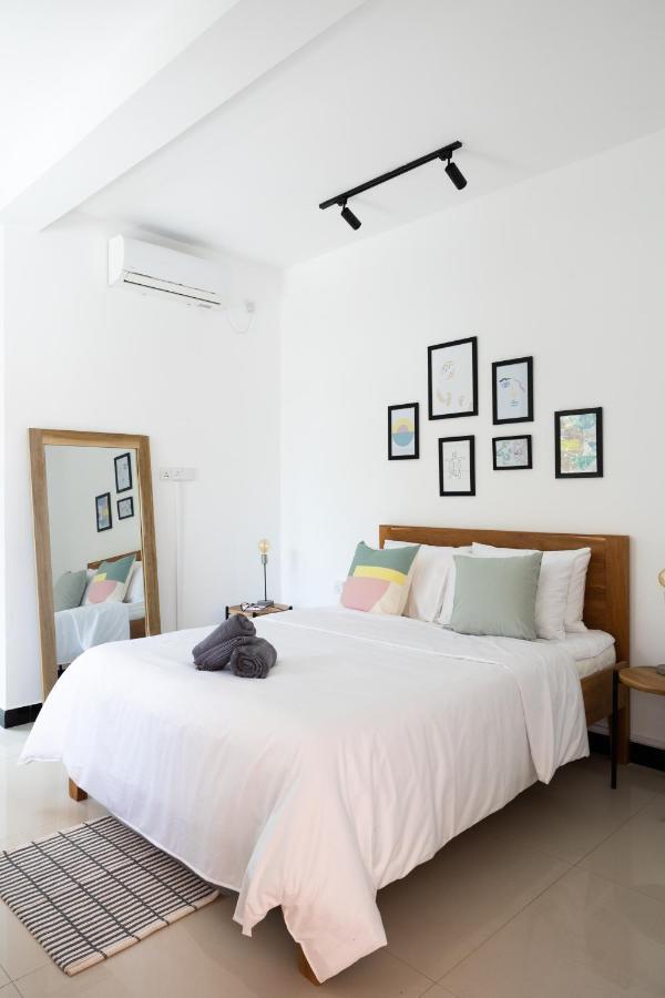 Spindrift Hostel Madiha (Adults Only) Matara Exterior foto